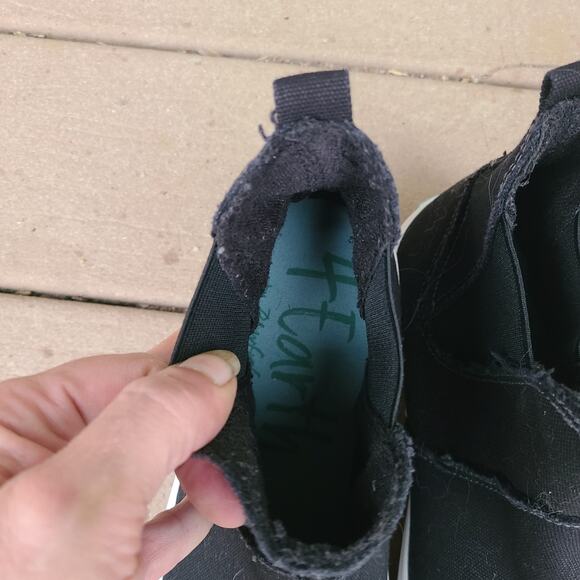 4 Earth by Blowfish Malibu Black Canvas Ankle‎ Pull On Sneakers Shoes Size 8 - Picture 7 of 8